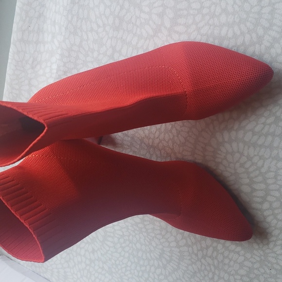 Red Heeled Slip-on Ankle Boots Size 38 - NWOT - Picture 2 of 11